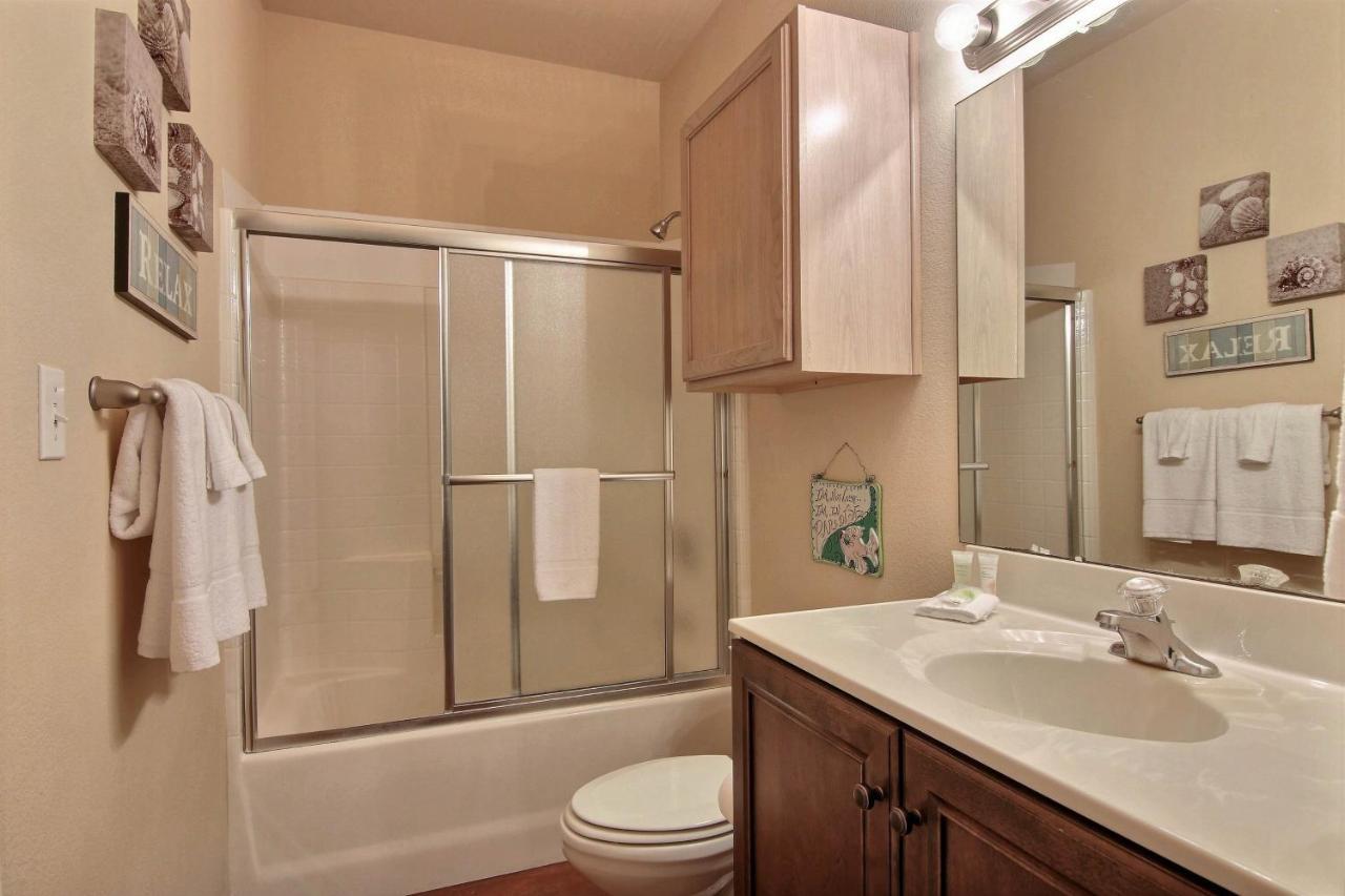 Palm Bay Condos Corpus Christi Room photo